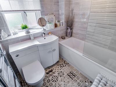 BATHROOM/W.C.